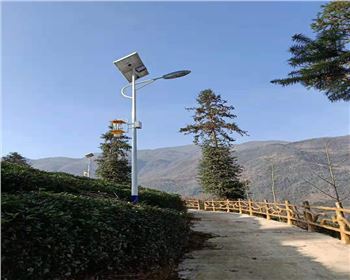 西安新農(nóng)村太陽(yáng)能殺蟲(chóng)燈燈案例 陜西蘭光路燈廠(chǎng)產(chǎn)品